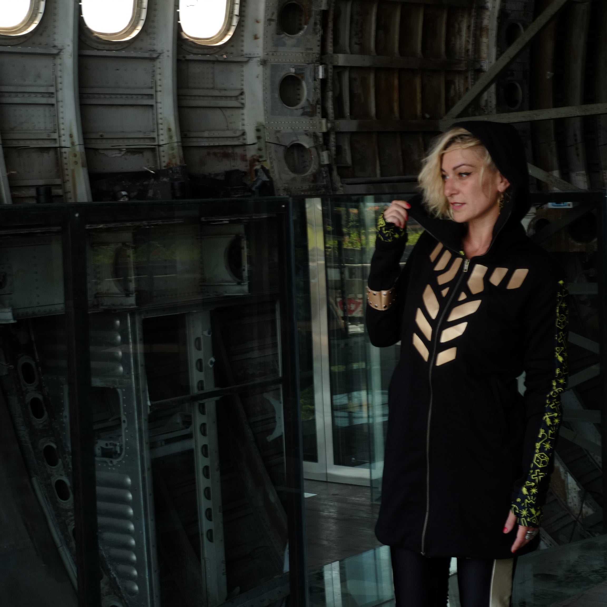 Manteau Femme - vue plein pied intérieur avion