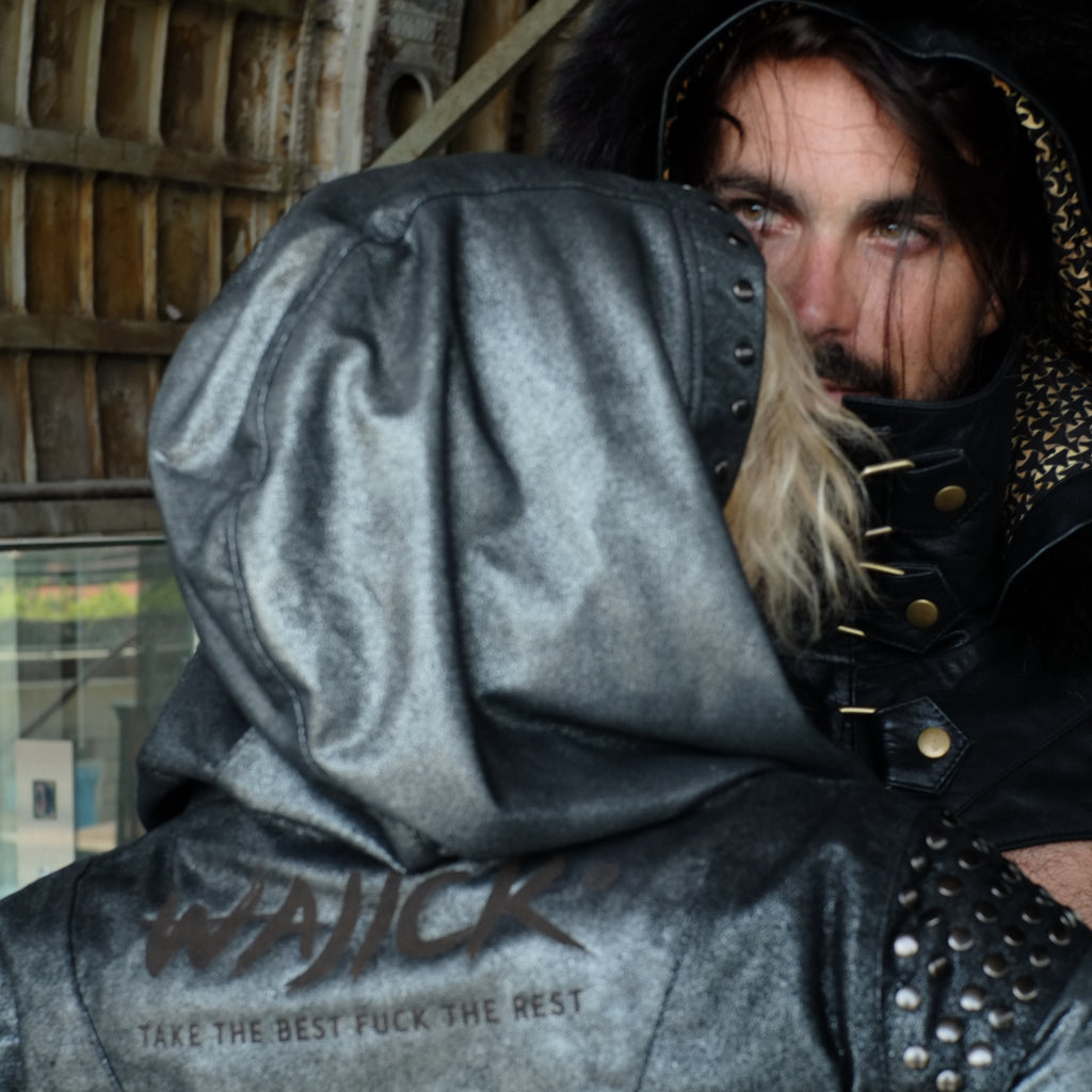 Furry Hood WAJICK